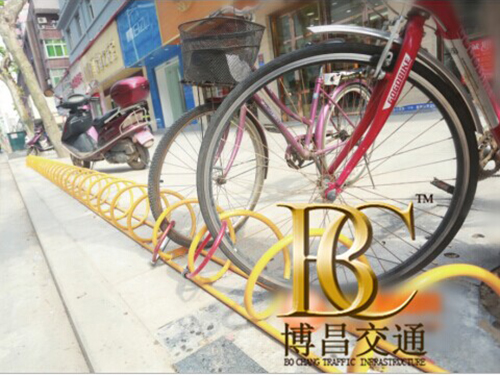 廣西螺旋式自行車停車架漢陽東路街道上崗
